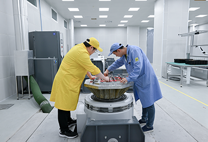 ������������3